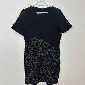 Schwiing Short Sleeve Black Dress Size Large